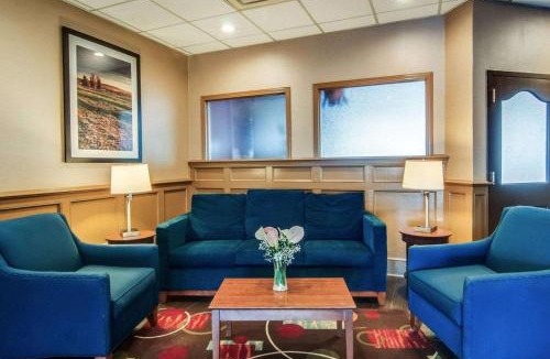 Raphine Hotel | Comfort Inn & Suites Raphine - Lexington near I-81 and I-64