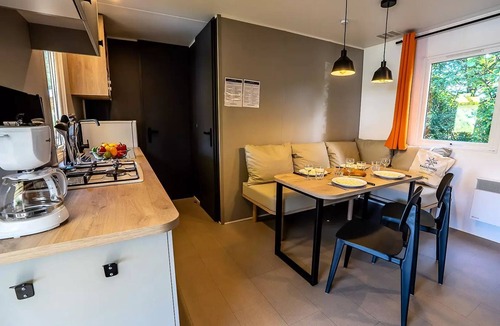 Champagney House | Comfort Mobile Home - 2 Bedrooms, Sleeps 4