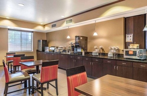 Castle Rock Hotel | Comfort Suites Castle Rock - Denver South