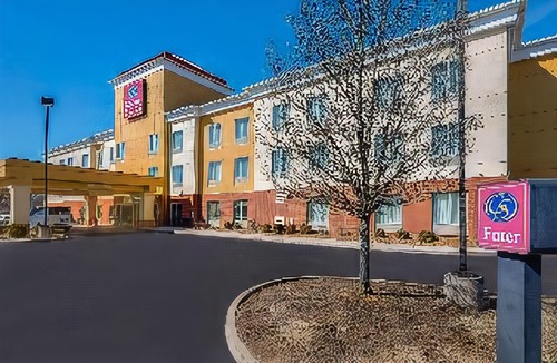 Mount Saint Joseph Hotel | Comfort Suites Cincinnati Airport