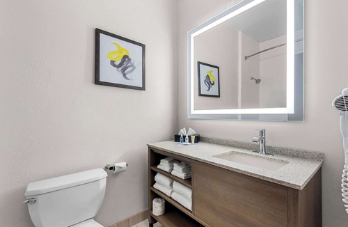 North Westminster Hotel | Comfort Suites Denver North - Westminster
