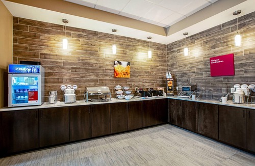 Fishkill Hotel | Comfort Suites Fishkill near Interstate 84