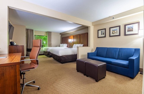 Morrow Hotel | Comfort Suites Morrow - Atlanta South