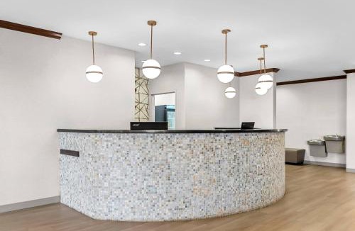 Simpsonville Hotel | Comfort Suites Simpsonville - Greenville
