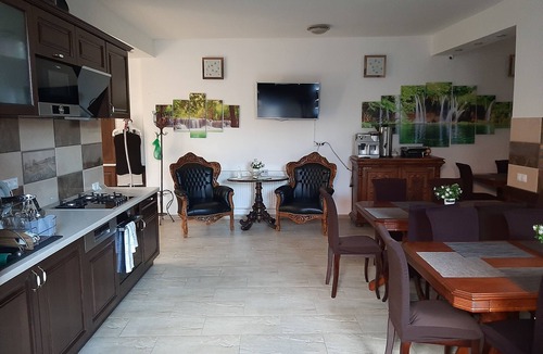 Oradea Villa | Comfort Triple Room near Shopping Center
