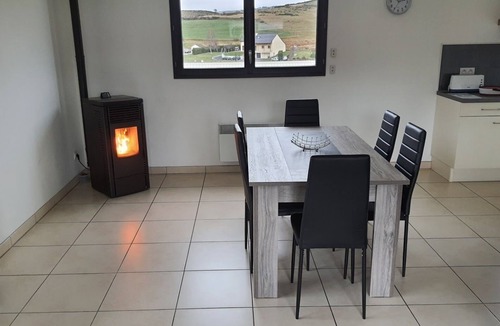 Chateauneuf-de-Randon Apartment | Comfortable apartment in the heart of Margeride