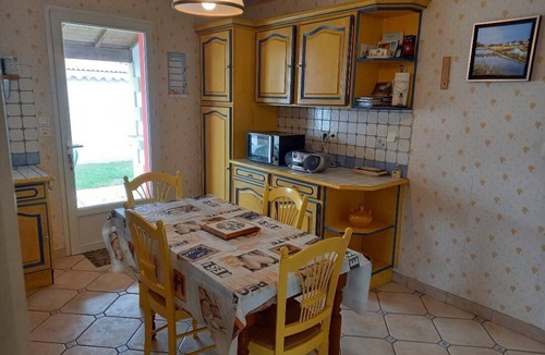 Saint-Palais-sur-Mer House | Comfortable house 5 minutes from beaches and shops