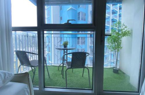 Tambo Apartment | Comfortable 1,2,3Bedrooms Seaview Next to Okada Casino, Manila Airports, MOA, Solaire Casino