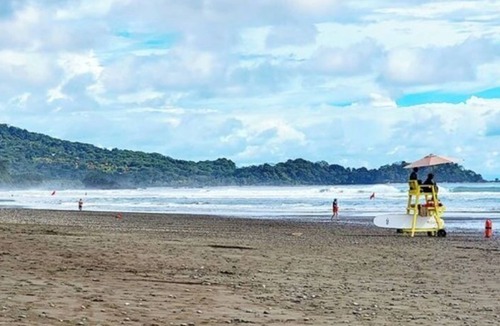 Arenal House | Comfortable 2 Bedroom/2 Bathroom house with a balcony breathtaking views of lake