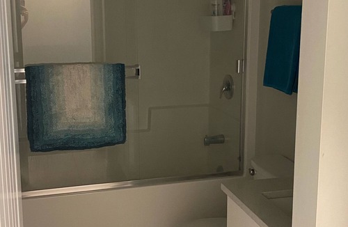 Osoyoos Cottage | Comfortable 2 bedroom suite at The Cottages