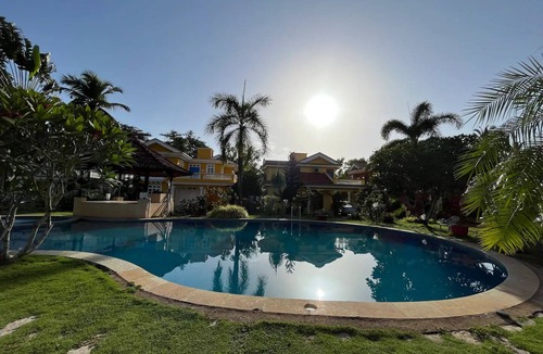 Fatona Apartment | Comfortable 2 BHK with pool Betalbatim Beach