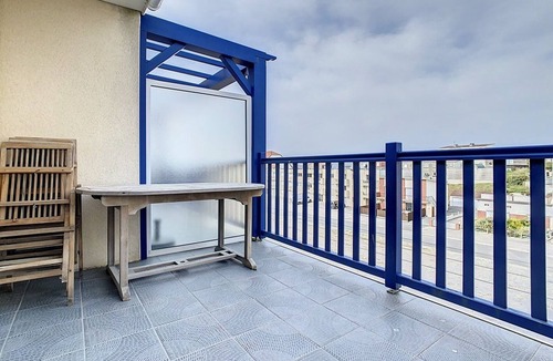 Stella-Plage Apartment | Comfortable 2-Bedroom Apartment 100m from the Beach with Parking