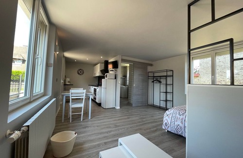 Bourseville Apartment | Comfortable 2-Person Holiday Cottage between the Bay of Somme and the Opal Coast