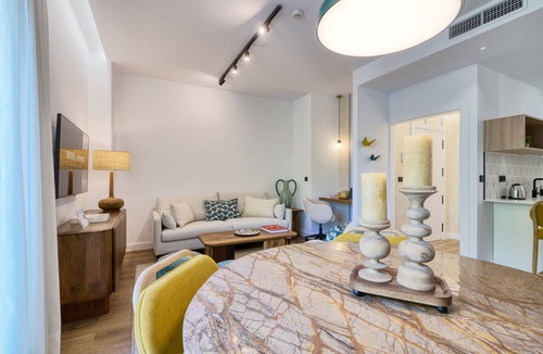 La Buhaira Apartment | Comfortable 2BR Apt + Balcony & Free Parking