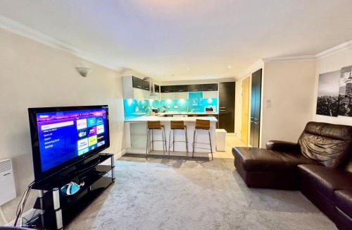 Vincent Square Apartment | Comfortable 2BR Westminster Apartment