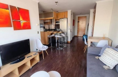 Santiago Apartment | Comfortable 2D Apartment in Escuela Militar, Costanera