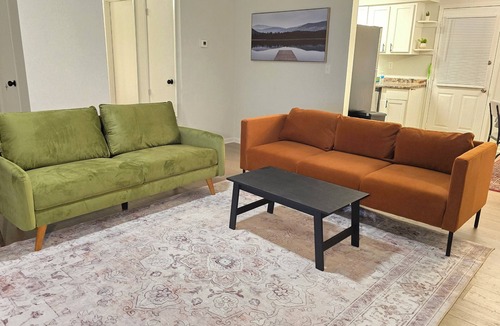 Mobile House | Comfortable 3-Bedroom Home in Mobile – Perfect for Families & Groups!