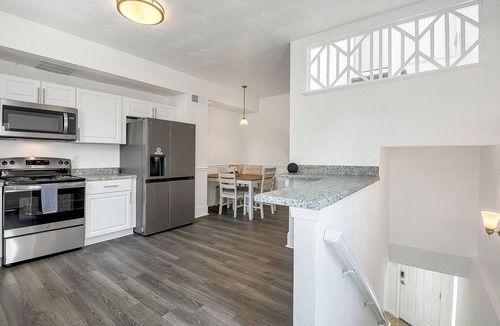 North Camellia Acres House | Comfortable 3 - Bedroom Norfolk Stay – Minutes from Bases and ODU