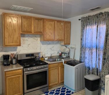 Buffalo Apartment | Comfortable 3-BR Home Minutes From UB South & Shop