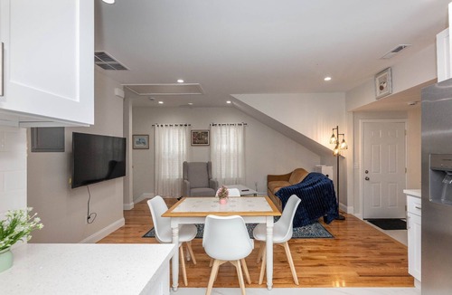 Stamford Apartment | Comfortable 3BR/2BA Near Old Greenwich & Stamford