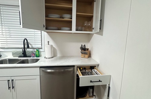 Belvedere House | Comfortable 3BR Home Near I20 and Downtown