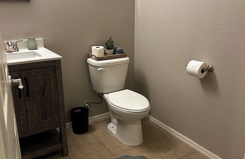 Southern Views House | Comfortable 5 bedroom home in phoenix