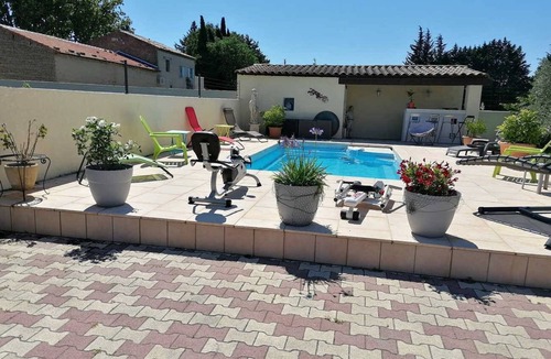 Salon-de-Provence House | Comfortable air-conditioned villa near Salon-de-Provence, dog allowed (1).