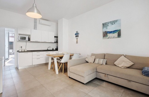 Marina di Carrara House | Comfortable Apartment Steps from the Sea - Marina di Carrara