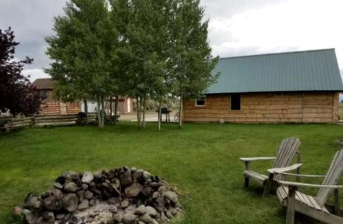 Panguitch Cabin | Comfortable Accommodation for a Getaway near Bryce Canyon in Panguitch, Utah
