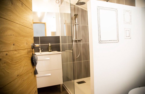La Garde-Adhemar House | Comfortable, air-conditioned, with swimming pool Drôme Provençale Grignan