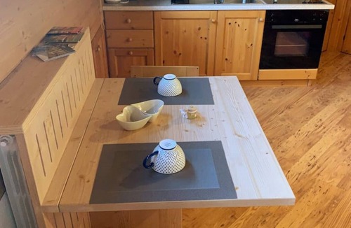 Premadio Apartment | Comfortable alpine-style LA STAFFA hut 5 minutes from Bormio