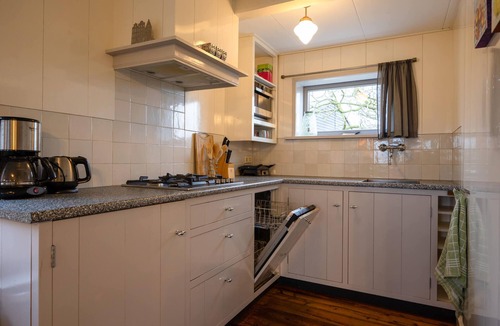 Westbeemster Cottage | Comfortable and cozy cottage on farm