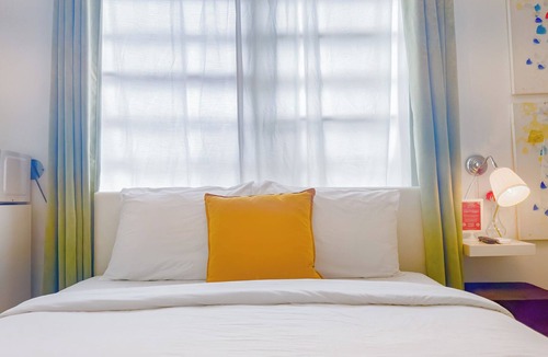 Llanos Hostel | Comfortable and Elegant Aibonito Hotel/FREE PARKING & WIFI/GOOD AREA - 210