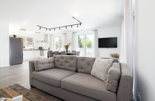 Alttechau Apartment | Comfortable and high-quality with heated pool and infrared sauna near the Baltic Sea