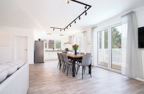 Alttechau Apartment | Comfortable and high-quality with heated pool and infrared sauna near the Baltic Sea