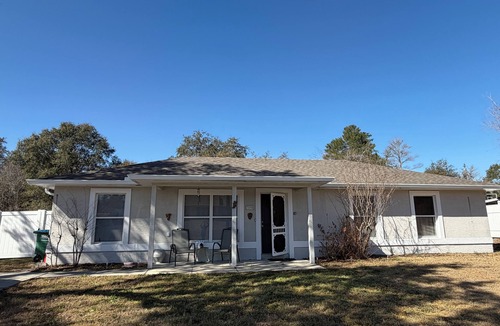 Deltona Lakes House | Comfortable and inviting three bed, two bath house