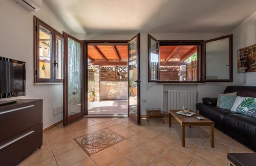 Capitana Villa | Comfortable and elegant villa 200m from the sea