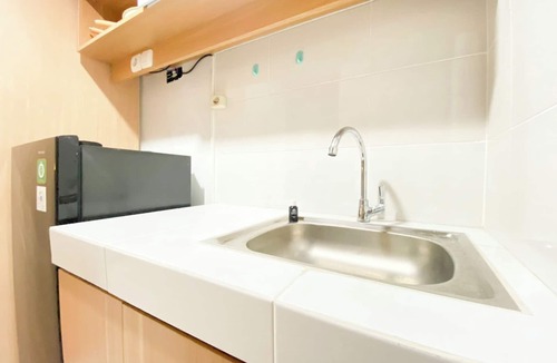 Jatingaleh Apartment | Comfortable And Modern Look Studio Apartment At The Alton