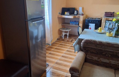 Jerningham Junction Apartment | Comfortable and Safe