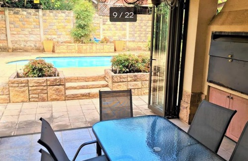 Eldoraigne House | Comfortable and spacious holiday home with beautiful garden