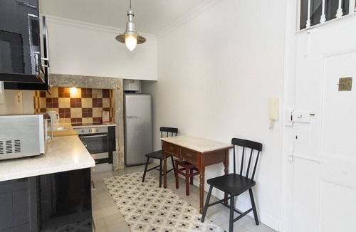 Santo Antonio Apartment | Comfortable Apartment with Terrace near Marquês de Pombal, Lisbon - TTL317