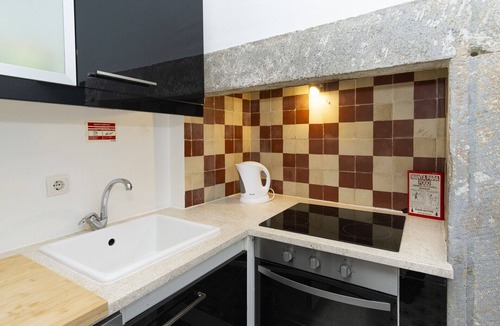 Santo Antonio Apartment | Comfortable Apartment with Terrace near Marquês de Pombal, Lisbon - TTL317