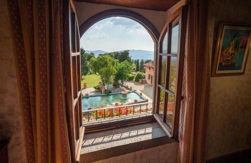 San Donato in Fronzano Apartment | Comfortable apartment in a beautiful resort