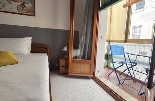Molina Apartment | Comfortable apartment, 10 min from the arrival points in Ve and the historical center