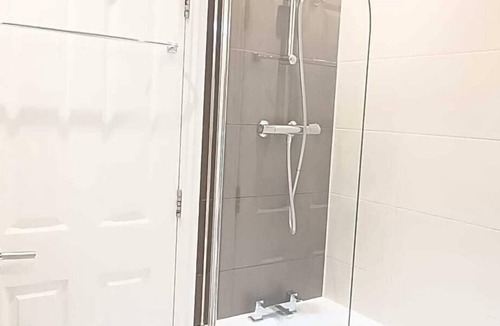 Camden Town Apartment | Comfortable Apartment Next to Euston Station