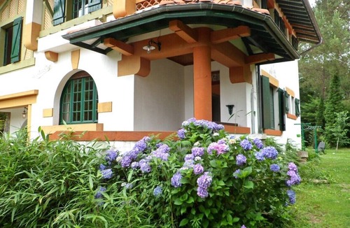 Magescq Villa | Comfortable Basko-Landaiser-Villa near the sea with terrace and garden