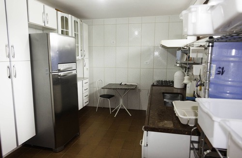 Praia de Barequecaba House | Comfortable beach house with pool, terrace, barbecue, 300 m from the beach.
