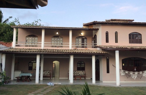 Camacari House | Comfortable beach house with nearby beach and river to enjoy.