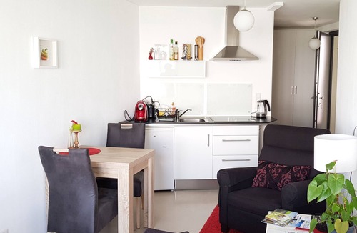 Au/Unterer Wert/Franzosisches Viertel Apartment | Comfortable Bright Apartment