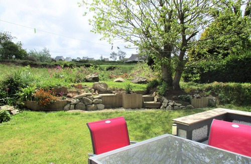 Plouguerneau House | Comfortable, bright house close to the beach